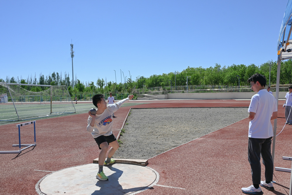 学生组 铅球 夏文龙 (12)