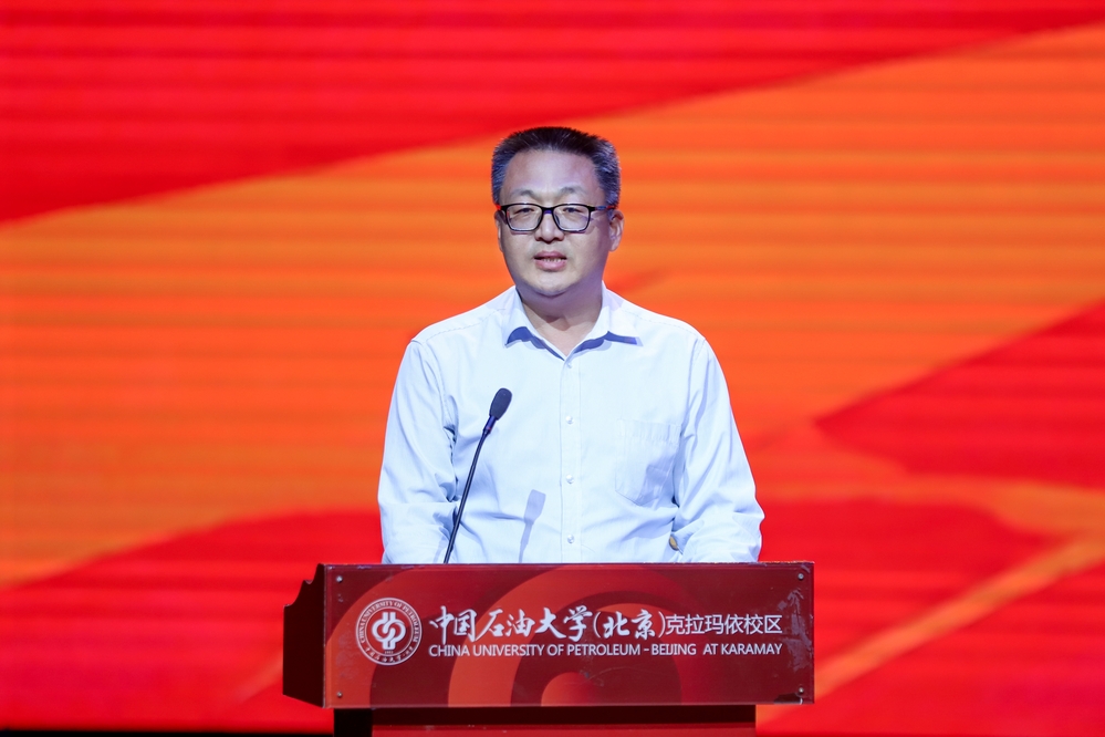 d7826dc4969781db7c8cd3b575cad865