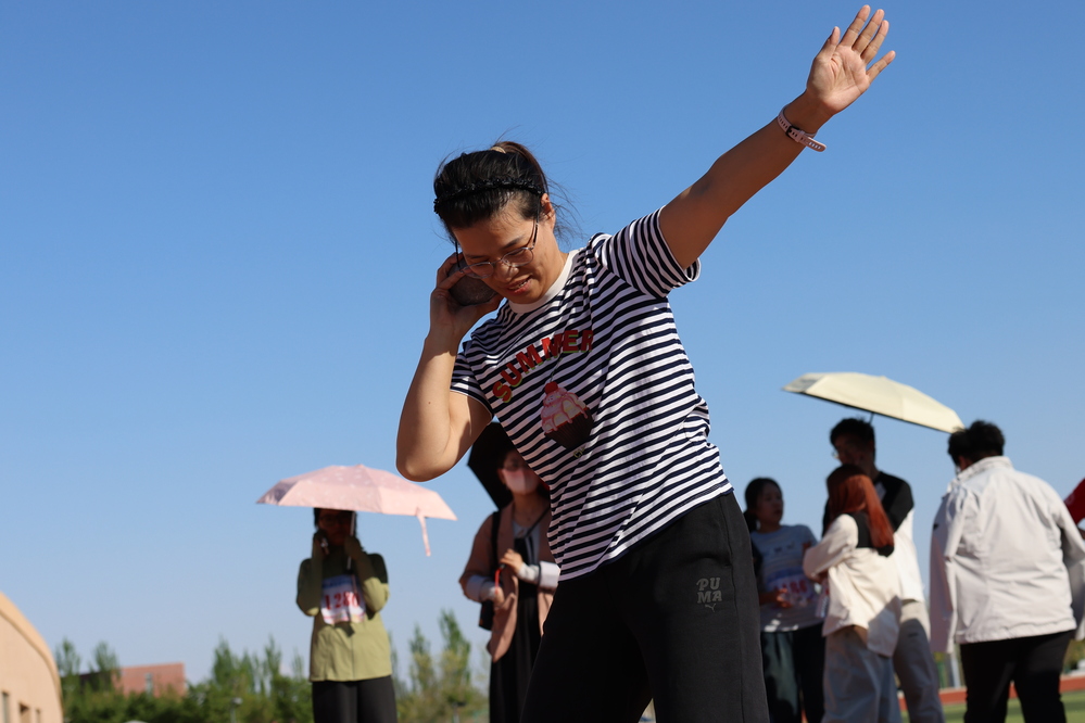 李新雅4.25下午 (28)