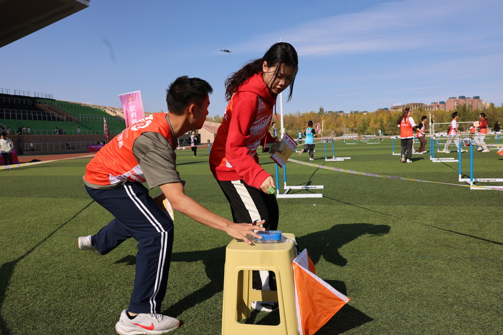 20251011定向越野迷宫李新雅摄 (7)