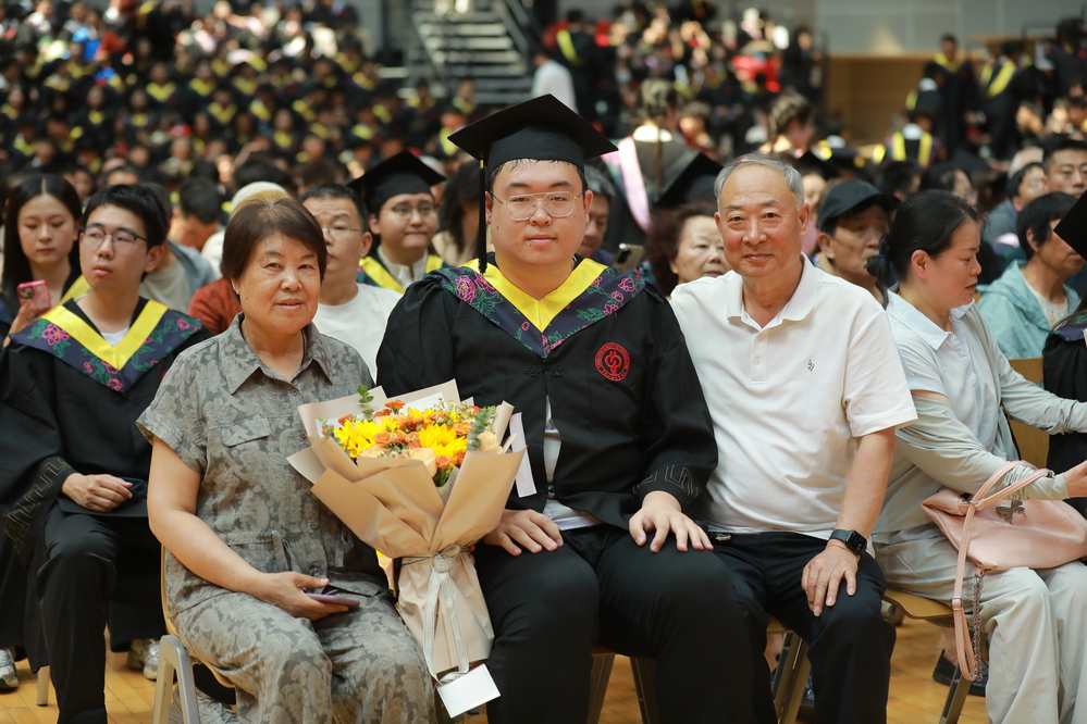 ZOU_7877