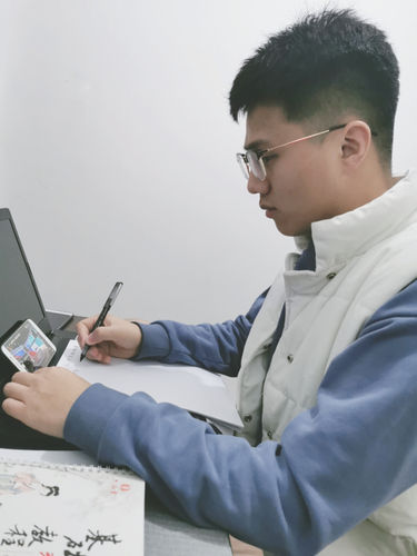 学生党员代表王振豫