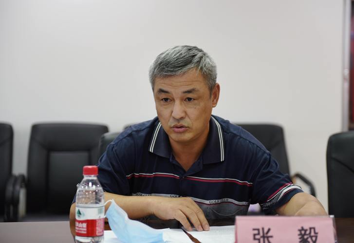 校区文理学院与中石油新疆销售克拉玛依分公司签订合作协议 (2)