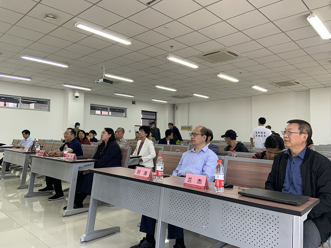 20210930校区文理学院外语系举办“青蓝互助工程”系列活动启动仪式01