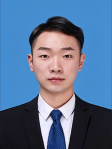 杨二阔证件照