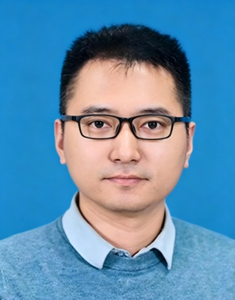 刘震(无水印)