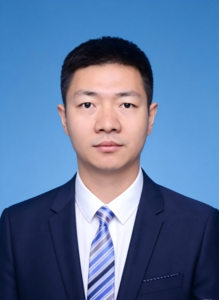 杨矞琦证件照